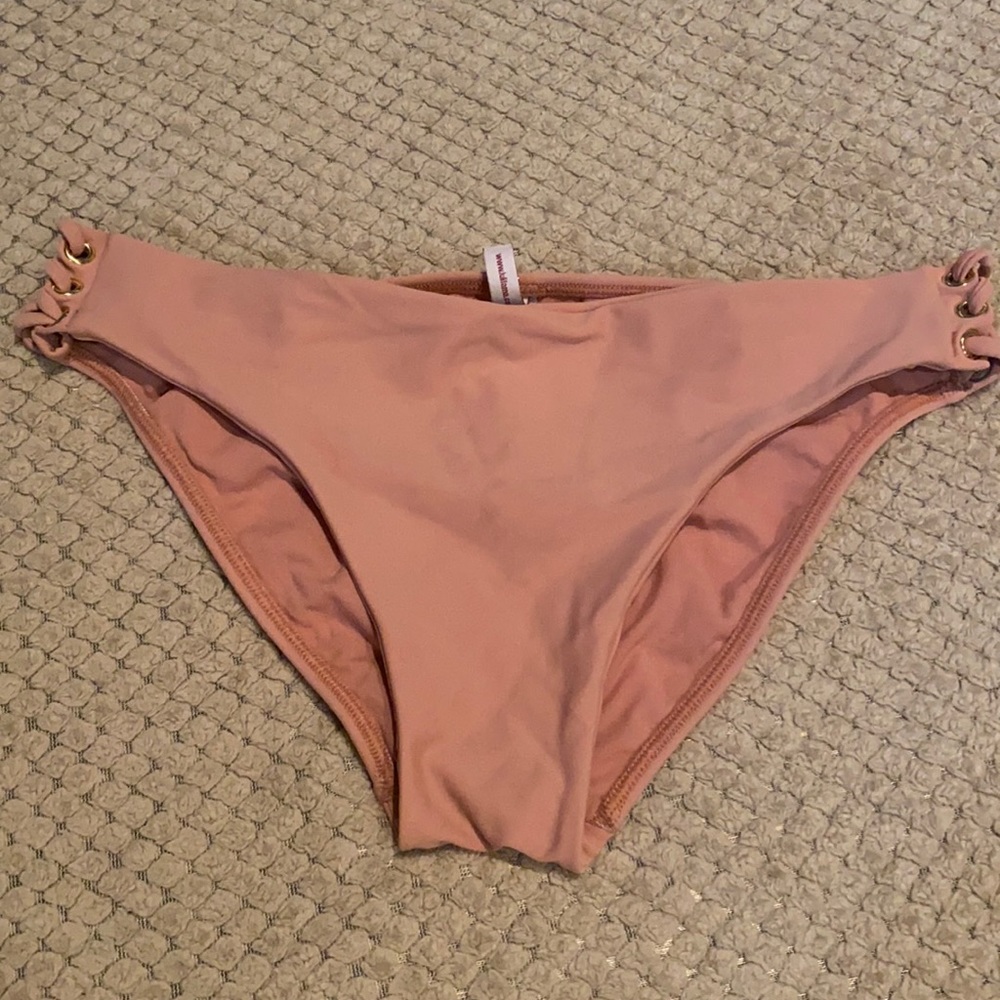 Bikini bottom